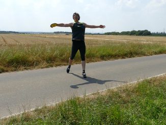 Diskus im Feld